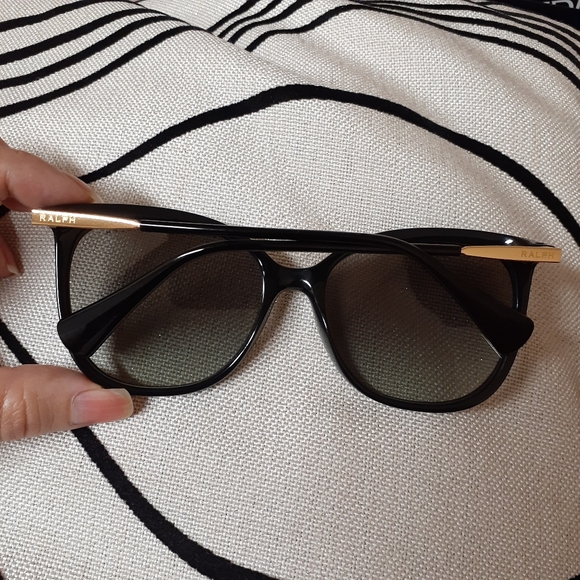 Ralph Lauren RA5248 - Picture 10 of 14